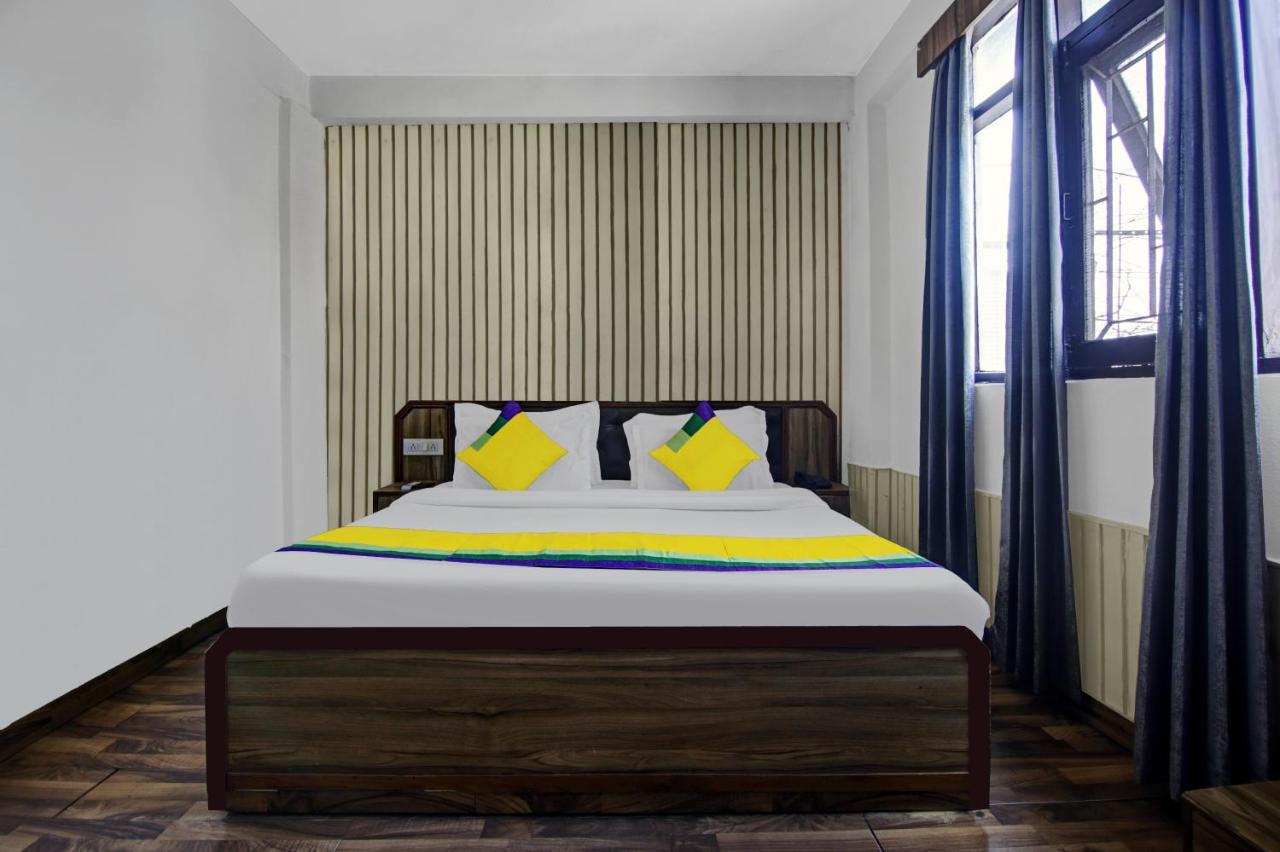 Itsy Hotels Crystal Palace With Valley View Šimla Exteriér fotografie
