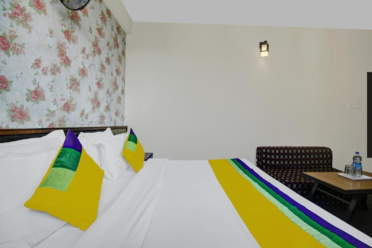 Itsy Hotels Crystal Palace With Valley View Šimla Exteriér fotografie