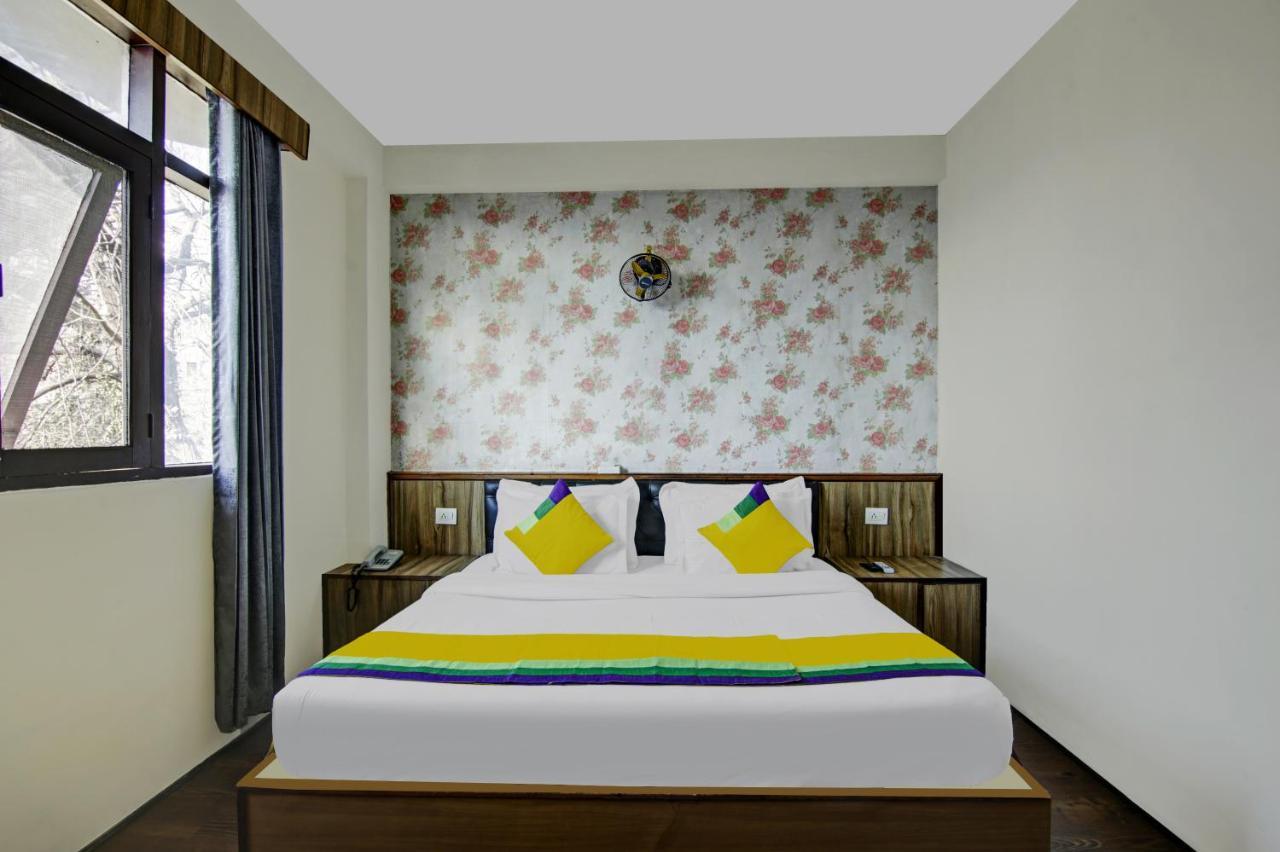 Itsy Hotels Crystal Palace With Valley View Šimla Exteriér fotografie